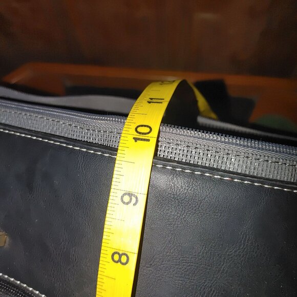 Pet Carrier Bag Purse Mesh Sides Quilted Base Black Gray Gold Chain Strap - Picture 5 of 9